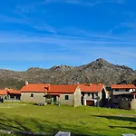 Casa Florestal, Na Branda Da Bouca Dos Homens