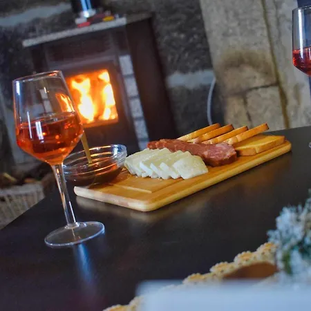 بيت للعطل Casa Florestal, Na Branda Da Bouca Dos Homens *