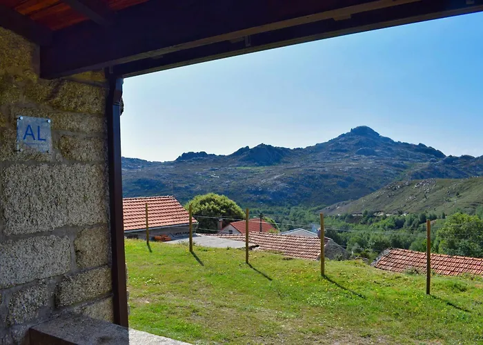 Casa Florestal, Na Branda Da Bouça Dos Homens Casa de Férias
